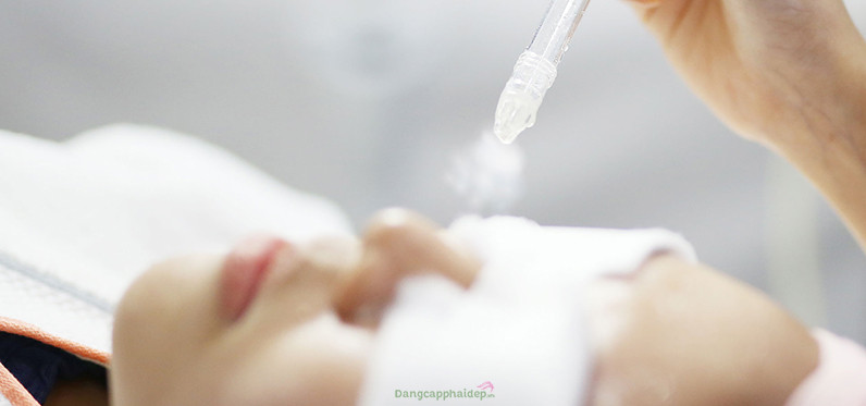 Oxygen Peel giúp da sáng mịn tức thì